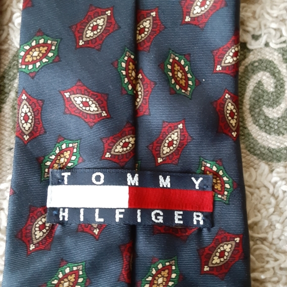 Men's tie - Picture 2 of 3